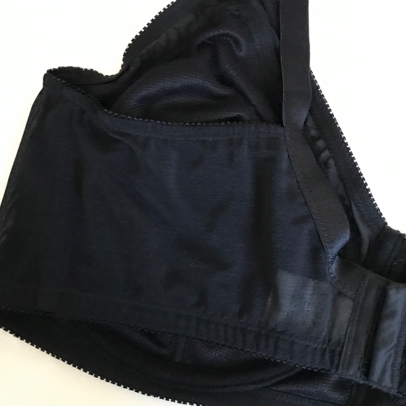 BREEZIES Lace Bra Underwire UltimAir Black Women’s Plus Size 46DD - Picture 9 of 16